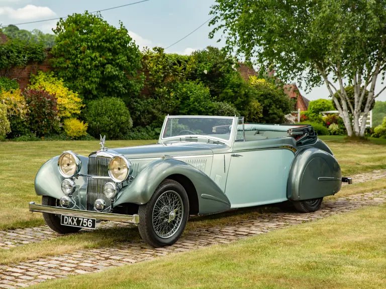 Alvis Speed 25 SB Drophead Bertelli 1936, voiture de collection à louer à Genève