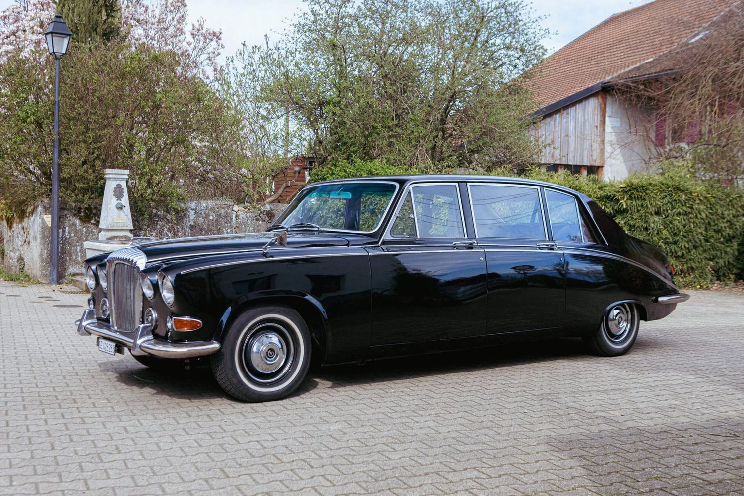Daimler DS 420 1969, voiture de collection à louer à Genève
