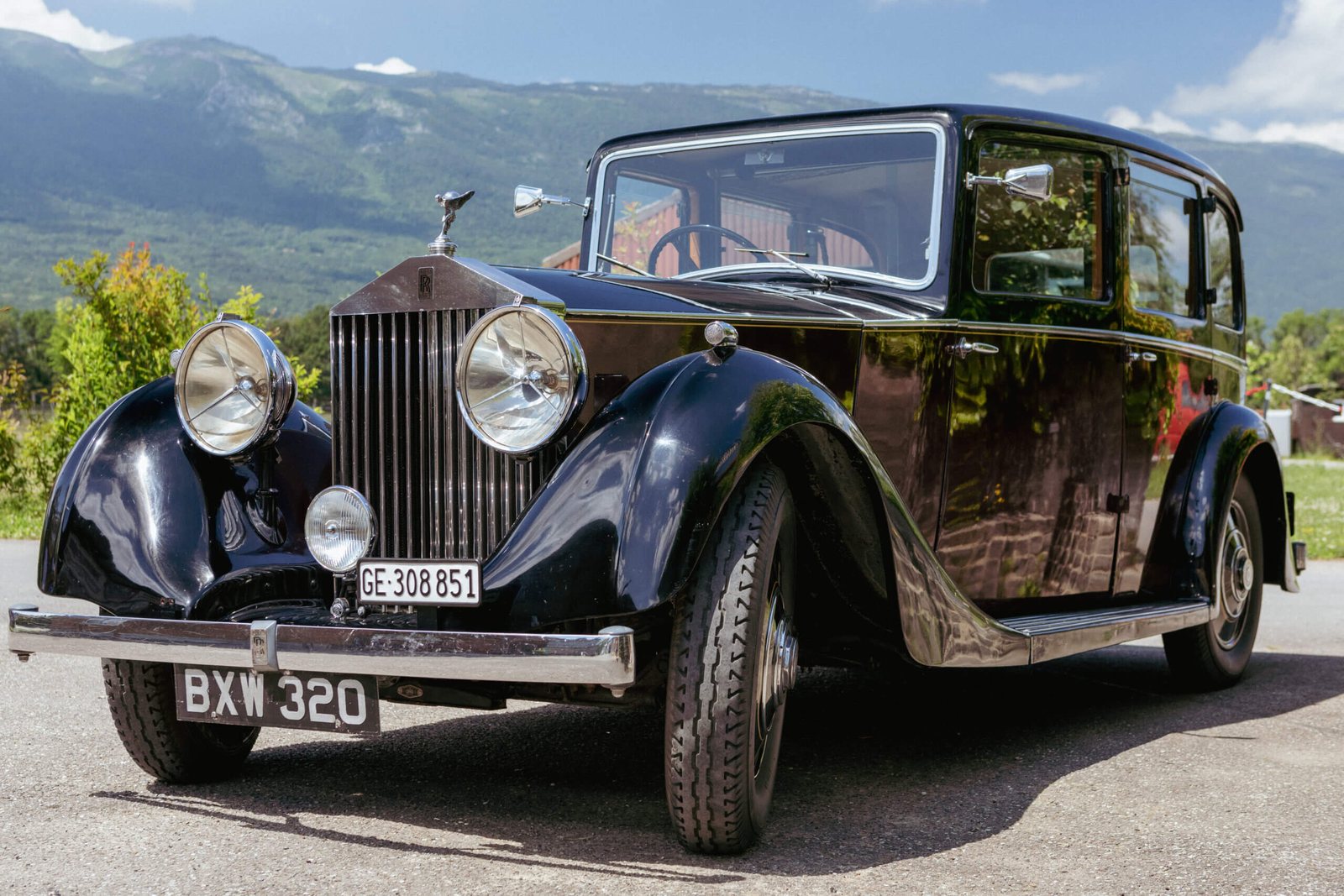 Rolls-Royce 20/25 Saloon 1935, voiture de collection à louer à Genève