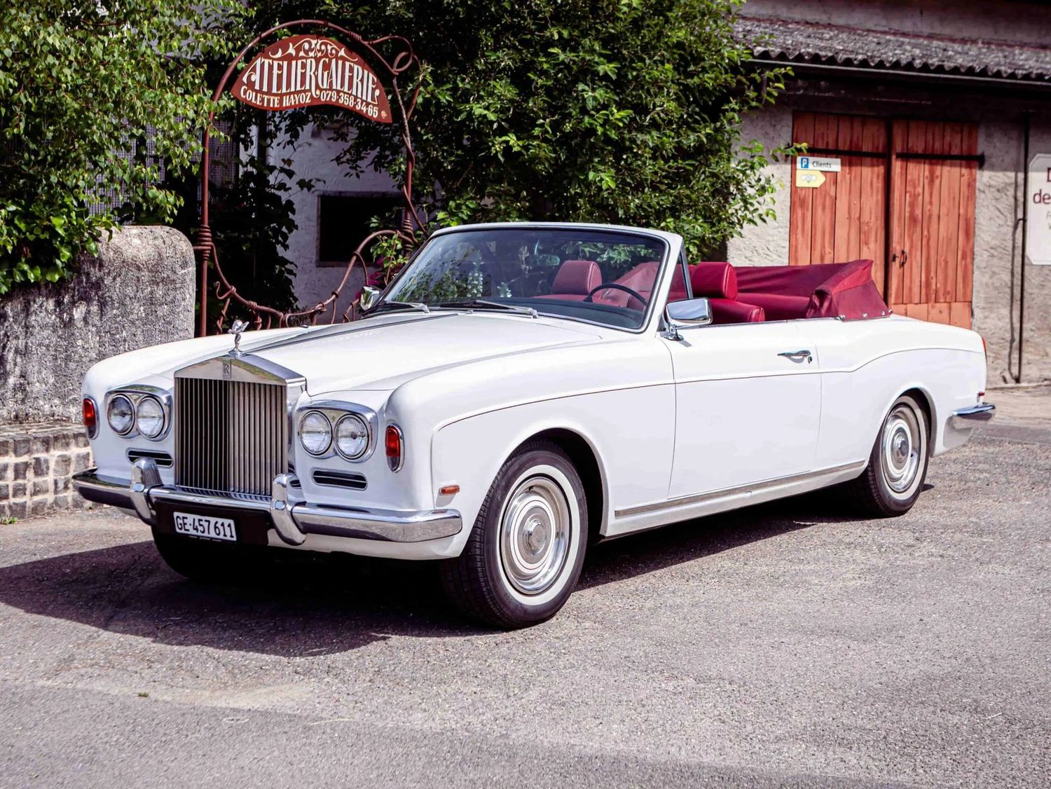 Rolls-Royce Silver Shadow 1969, voiture de collection à louer à Genève